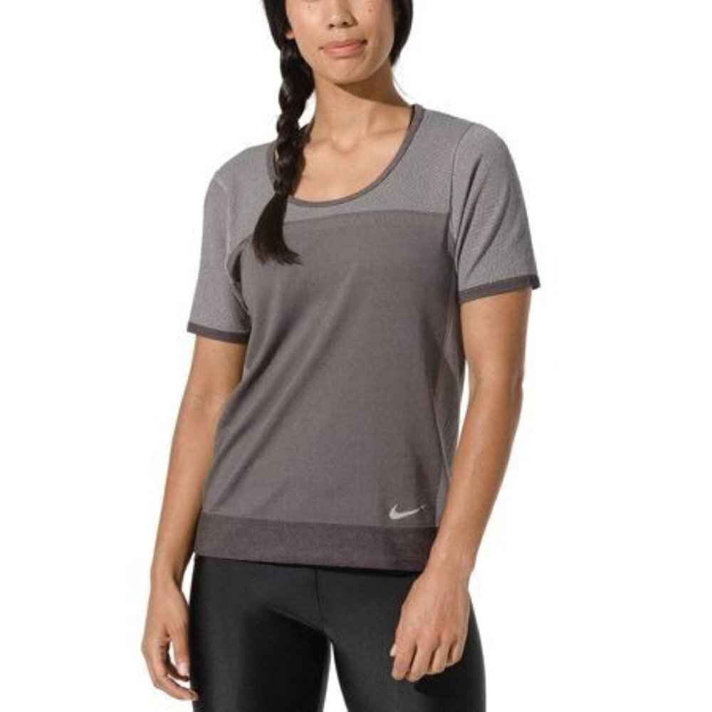 Nike Womens Gray Short Sleeve Infinite Knit Running Top Activewear Sz M New